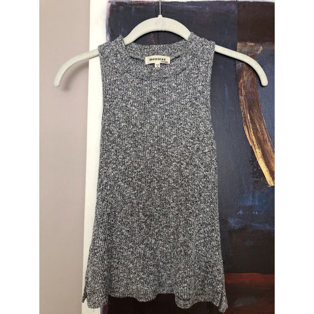 gray party tank